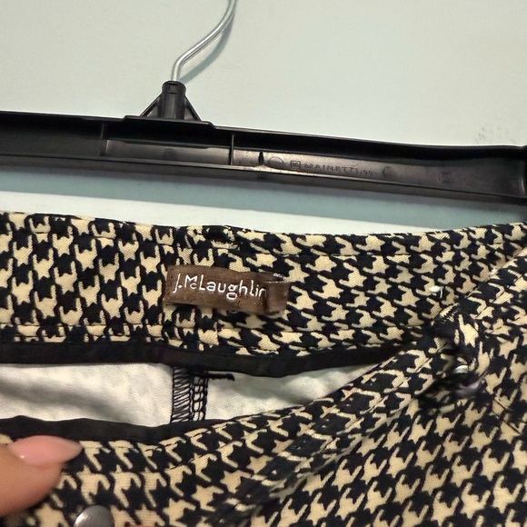 J McLaughlin Pants Womens Size 10  Skinny Stretchy Pull On Cropped - Picture 3 of 6